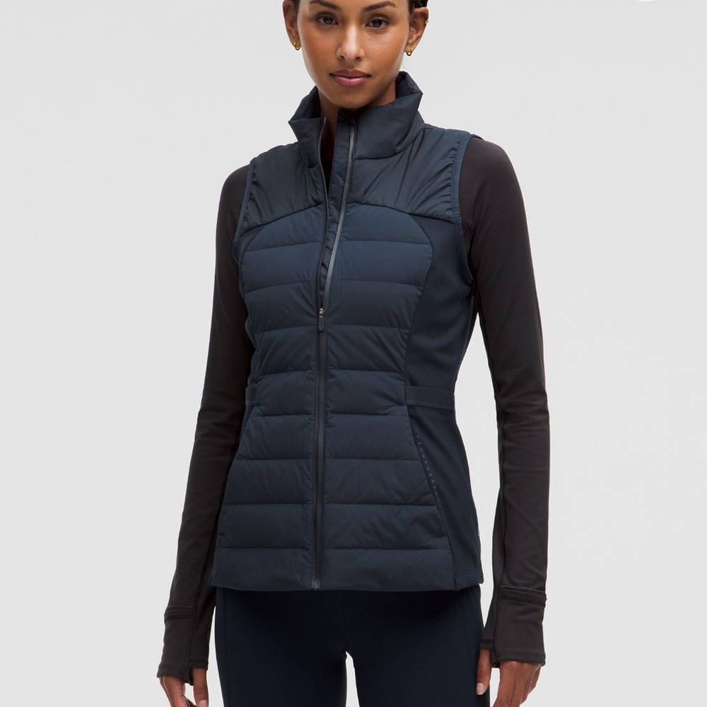 Lululemon Down For It All 700 Down Vest 
Size: 4
Fits a size small / x-small